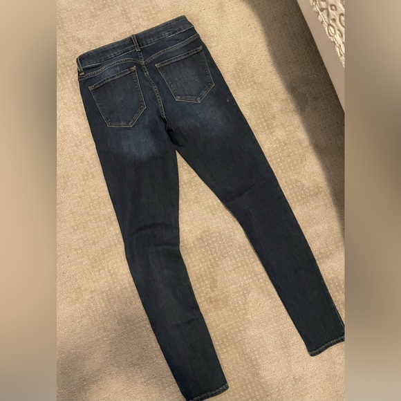 Old Navy skinny jeans size 6L - Picture 2 of 3